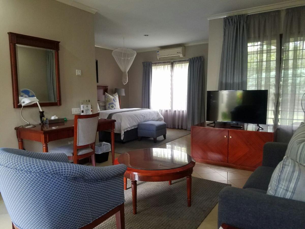 Ufulu Gardens Hotel Lilongwe Eksteriør bilde
